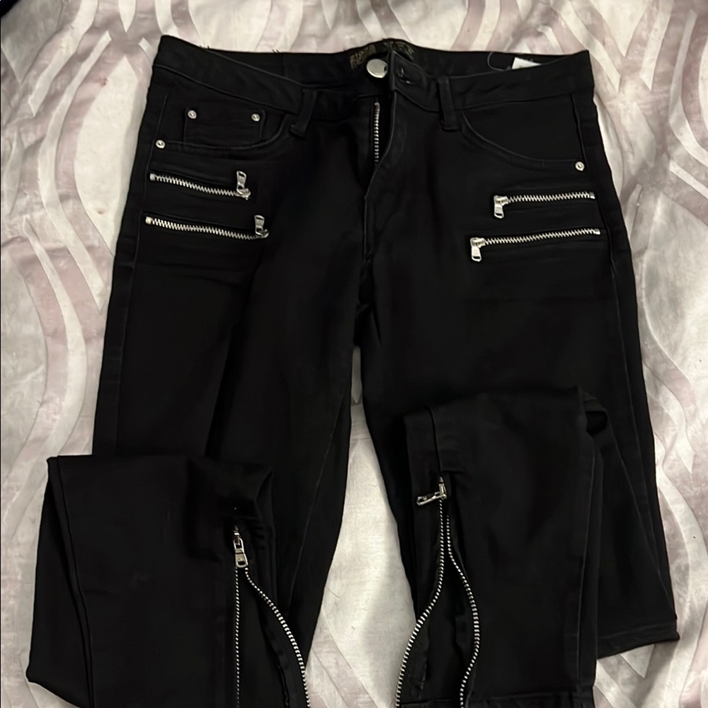 Zara Black Zipper Detail Pants